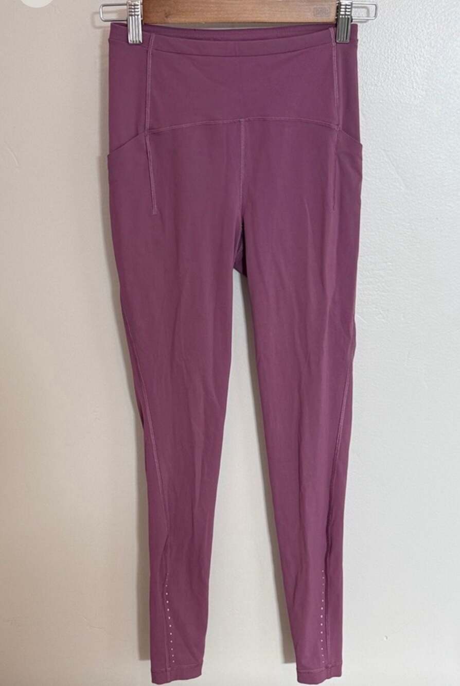 Lululemon Fast and Free High-Rise Tight 25" Nulux in Vintage Plum